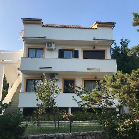 Apartments Lena Baška Buitenkant foto