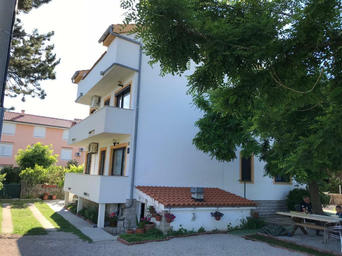 Apartments Lena Baška Buitenkant foto