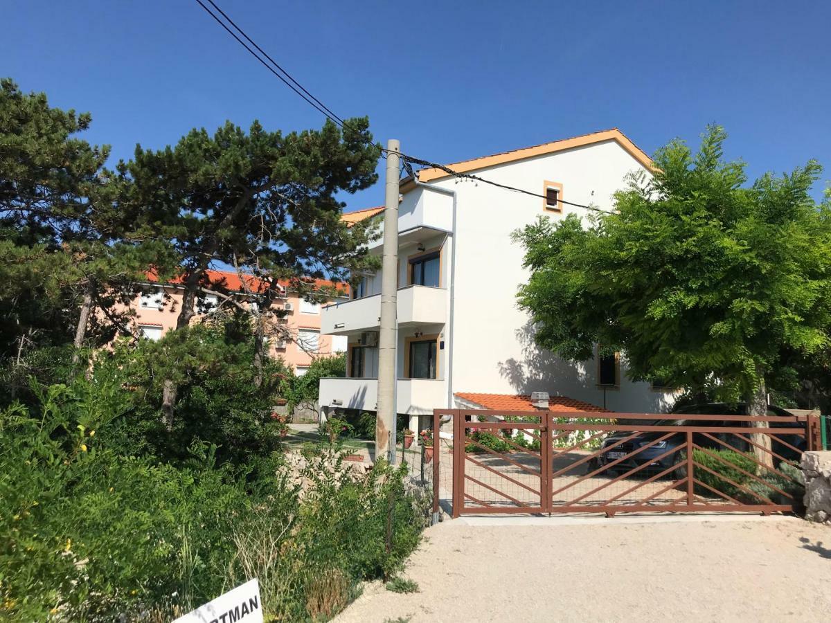 Apartments Lena Baška Buitenkant foto