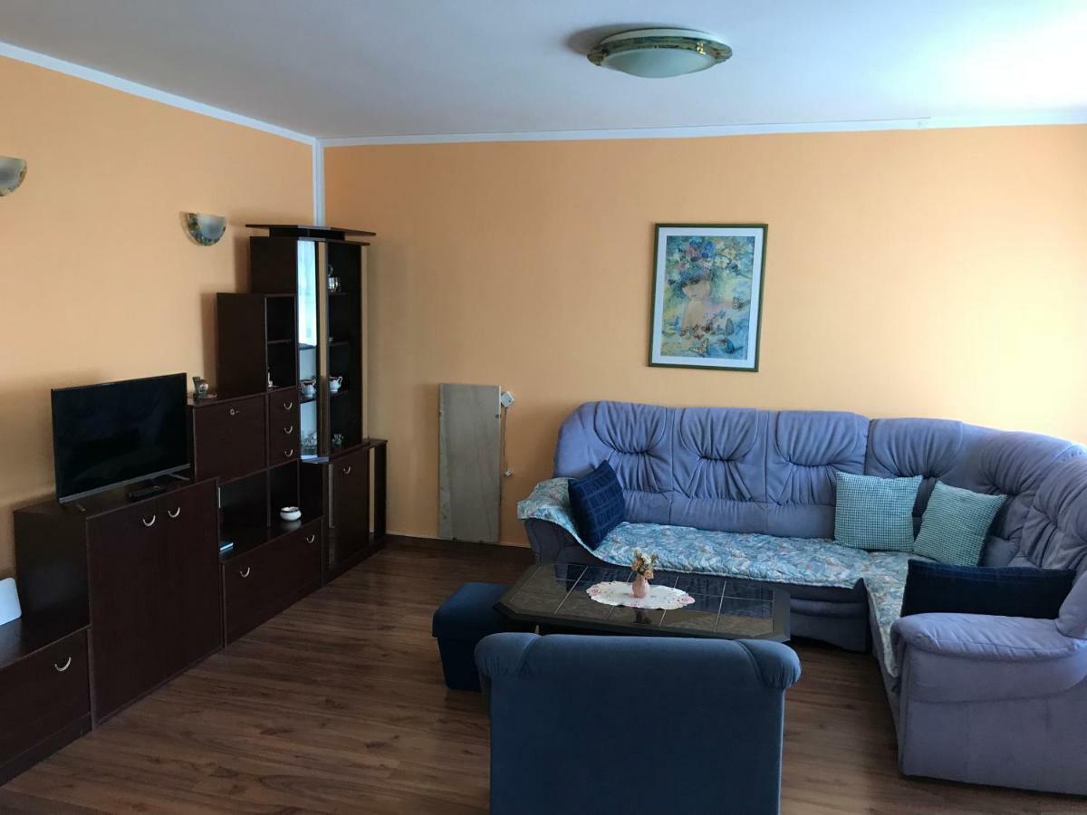 Apartments Lena Baška Buitenkant foto